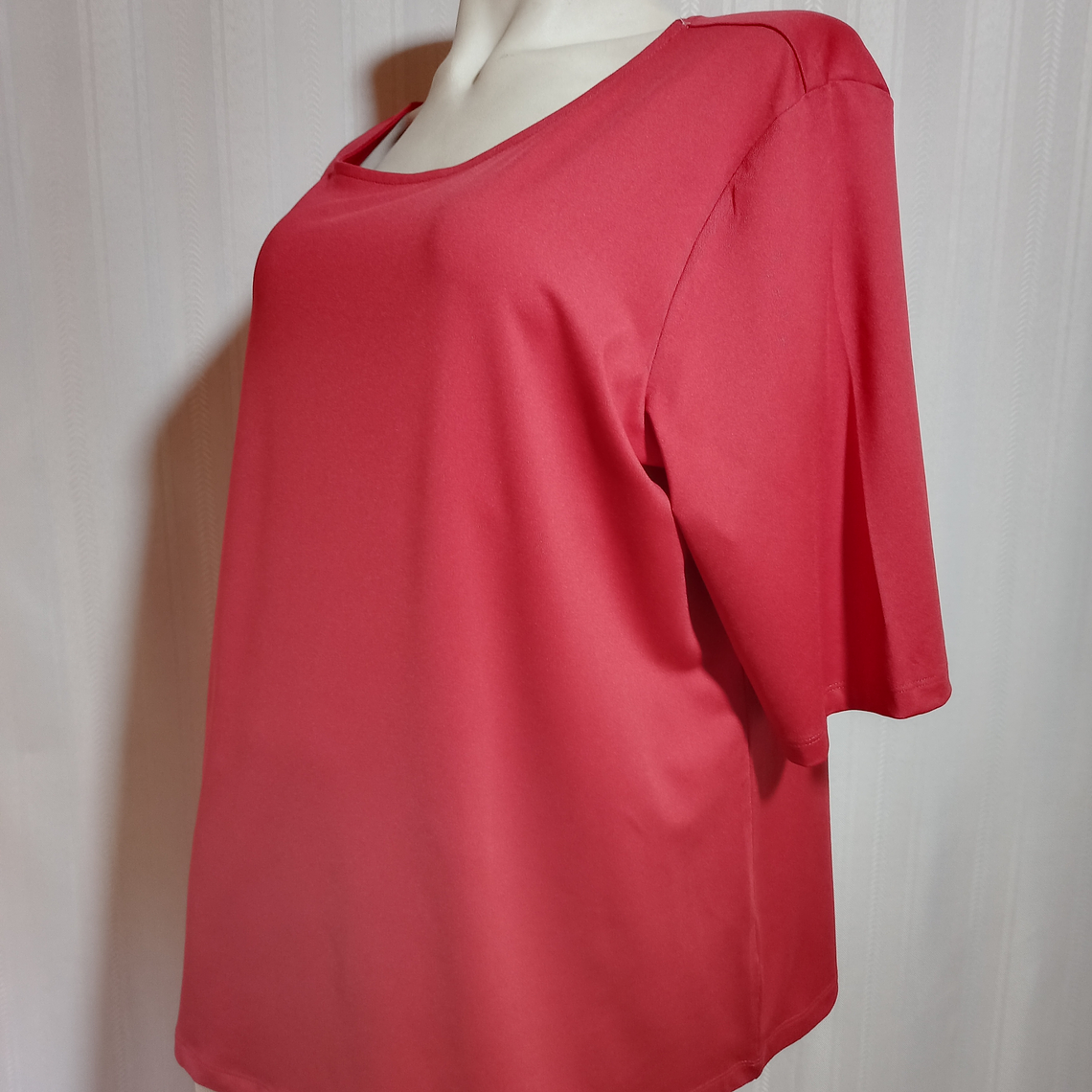 POLERA ROJA SUSAN GRAVER TALLA XL 3