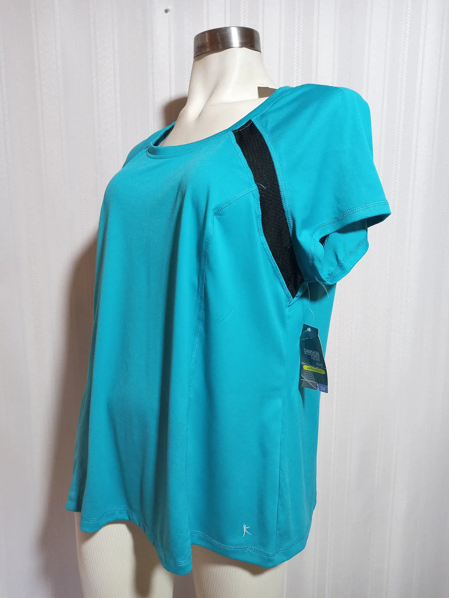 POLERA MC CALIPSO DANSKIN TALLA 2X (18-20W) 3
