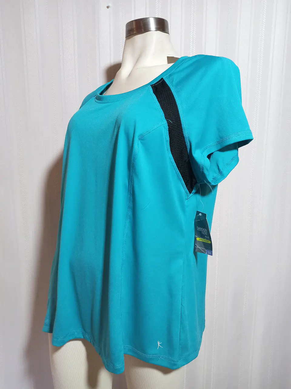 POLERA MC CALIPSO DANSKIN TALLA 2X (18-20W) 3