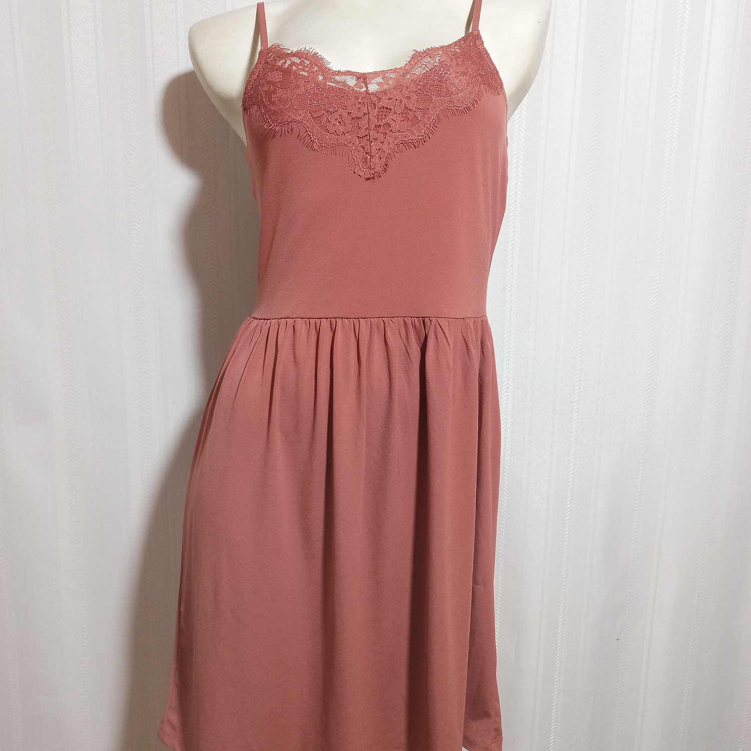 VESTIDO ROJO RUBOR VERA MODA TALLA XS   2