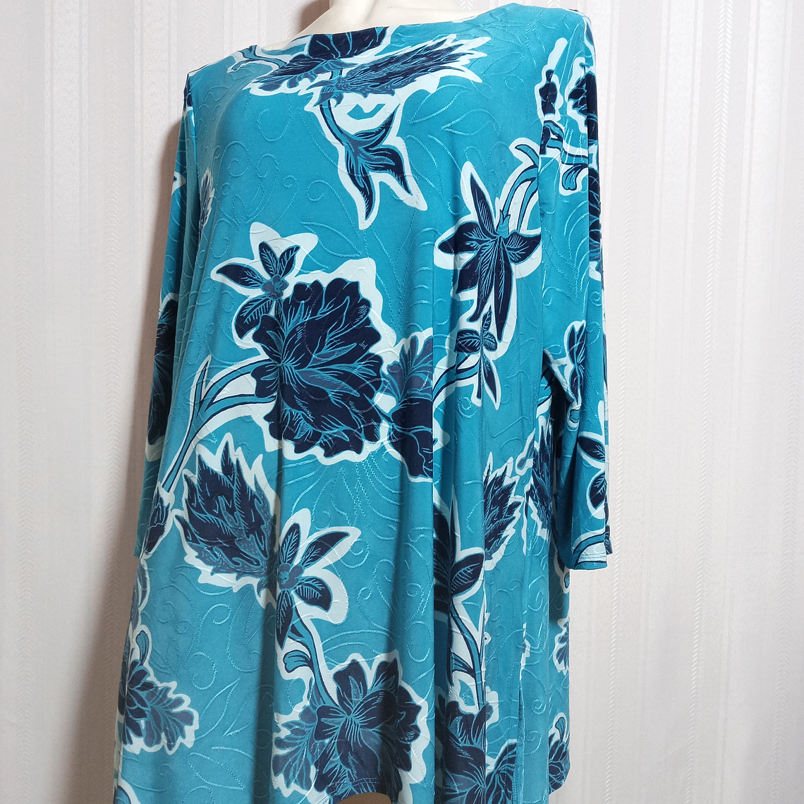 BLUSA ESTAMPADA JM COLLECTION TALLA 2X 2