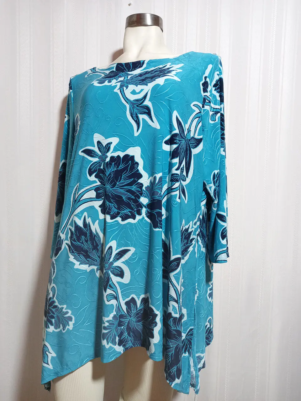 BLUSA ESTAMPADA JM COLLECTION TALLA 2X 2