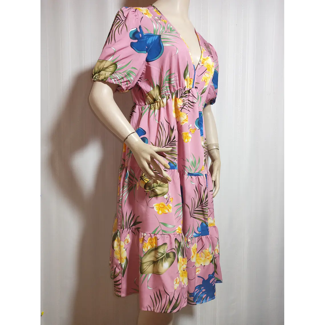 VESTIDO FLOREADO SHEIN TALLA 0XL 1