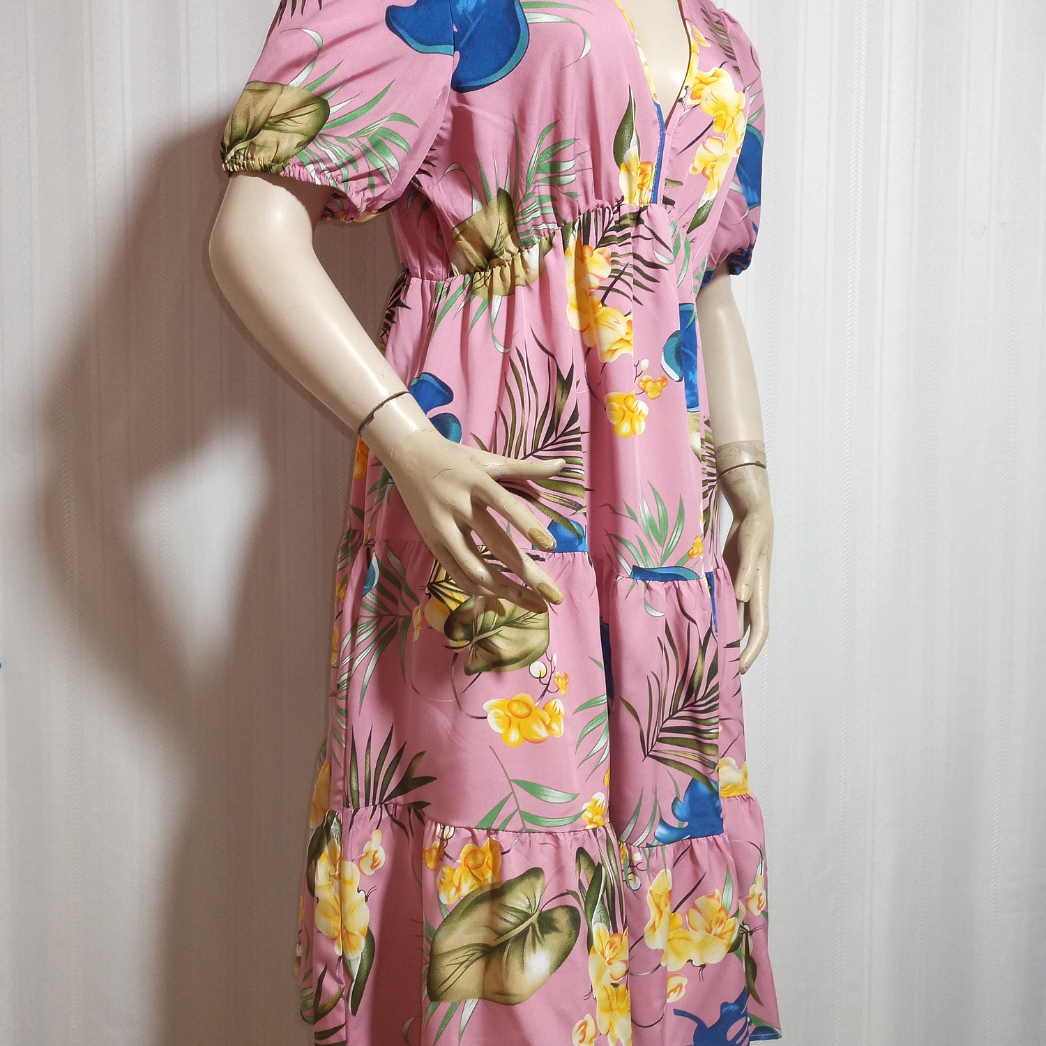 VESTIDO FLOREADO SHEIN TALLA 0XL 1