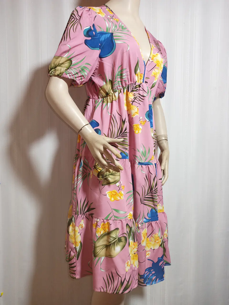 VESTIDO FLOREADO SHEIN TALLA 0XL 1