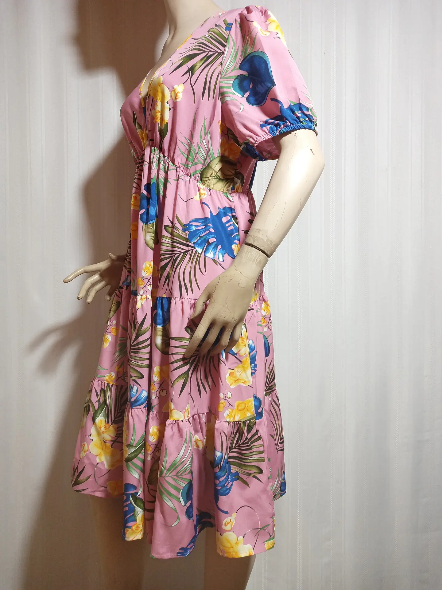 VESTIDO FLOREADO SHEIN TALLA 0XL 3