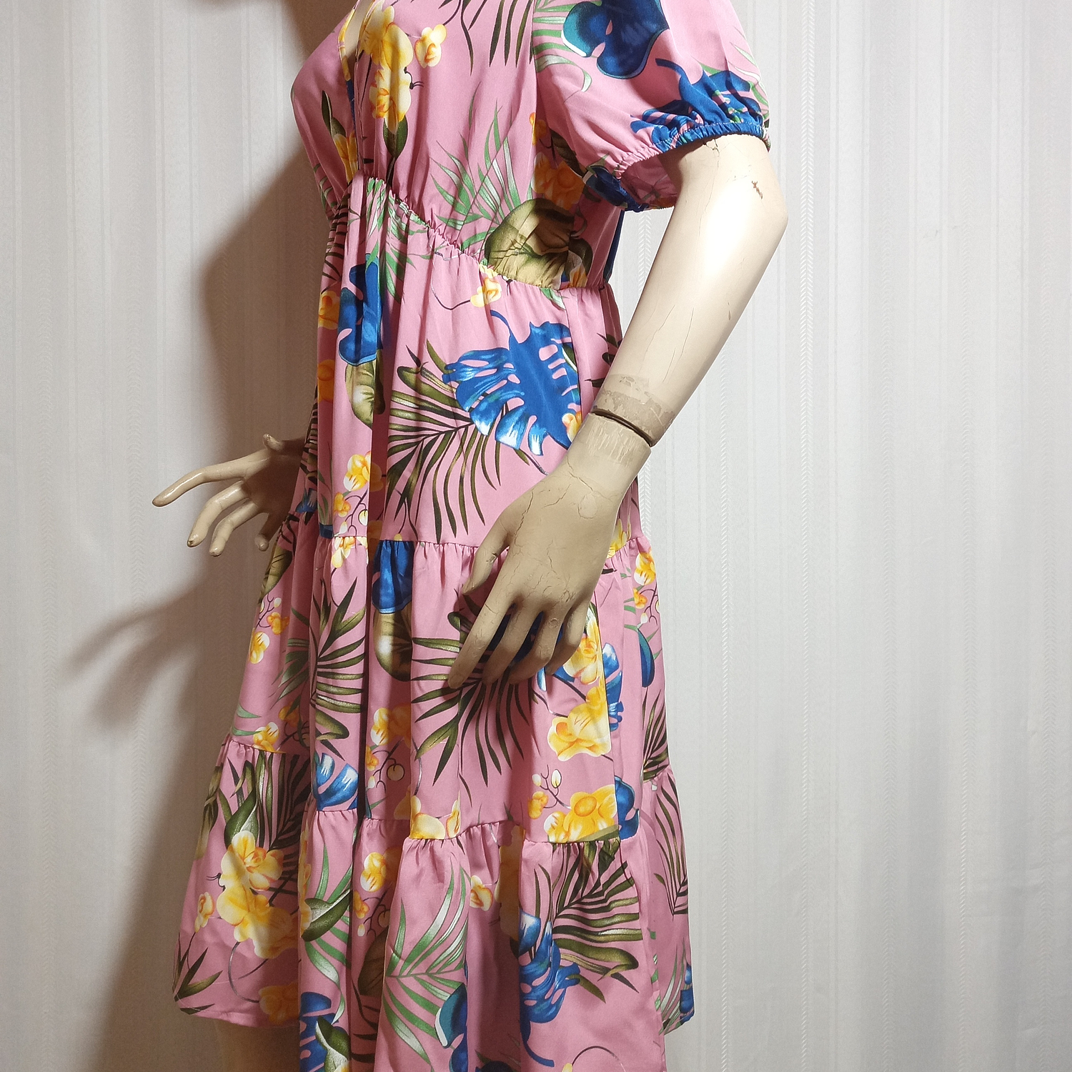 VESTIDO FLOREADO SHEIN TALLA 0XL 3