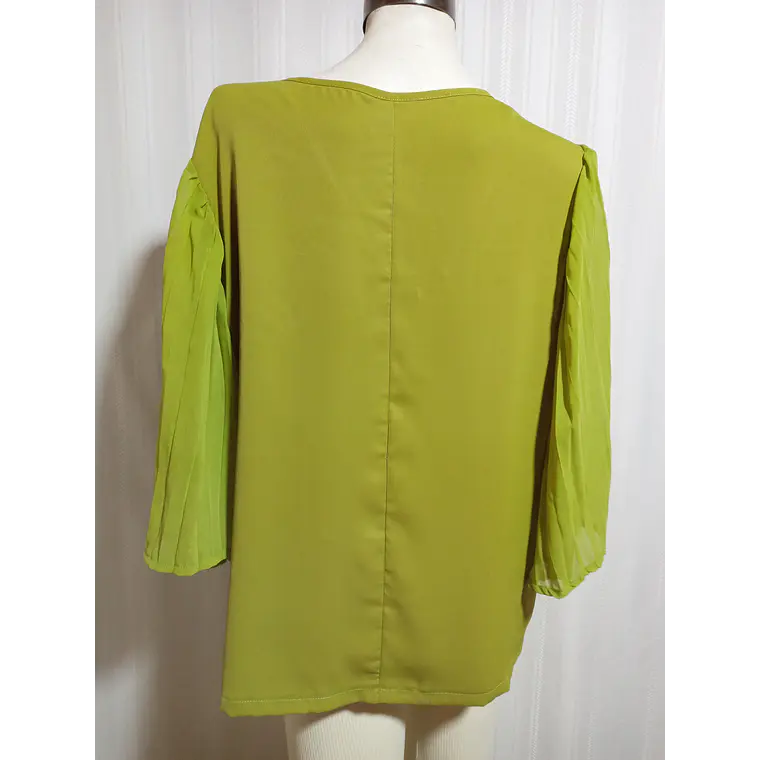 BLUSA ML VERDE SHEIN TALLA 2XL 4