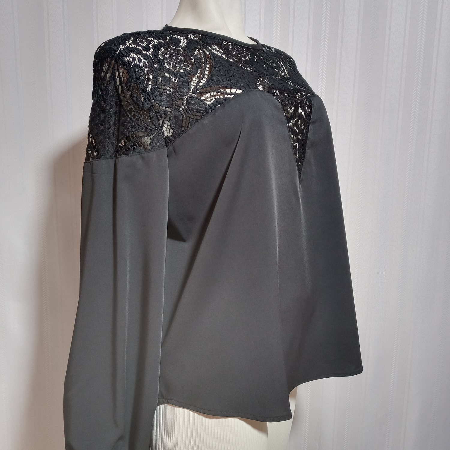 BLUSA ML NEGRO SHEIN 1XL 1