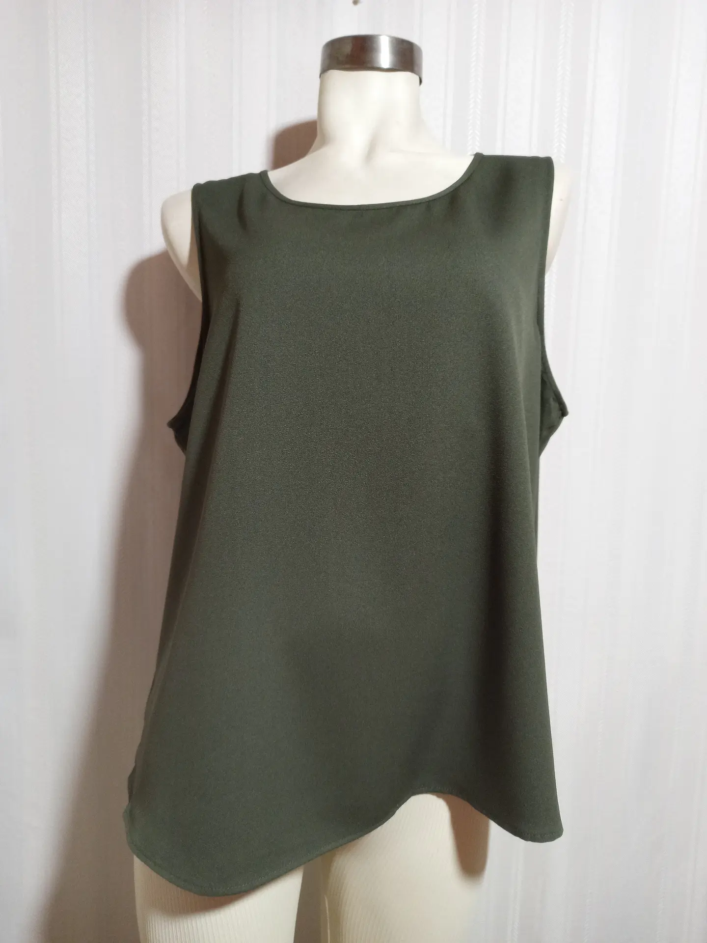BLUSA  VERDE DR2 TALLA XL  2