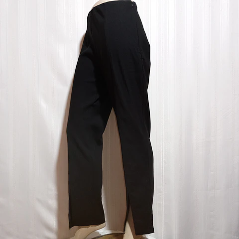 PANTALÓN NEGRO NO BOUNDARIES TALLA XL (15-17)