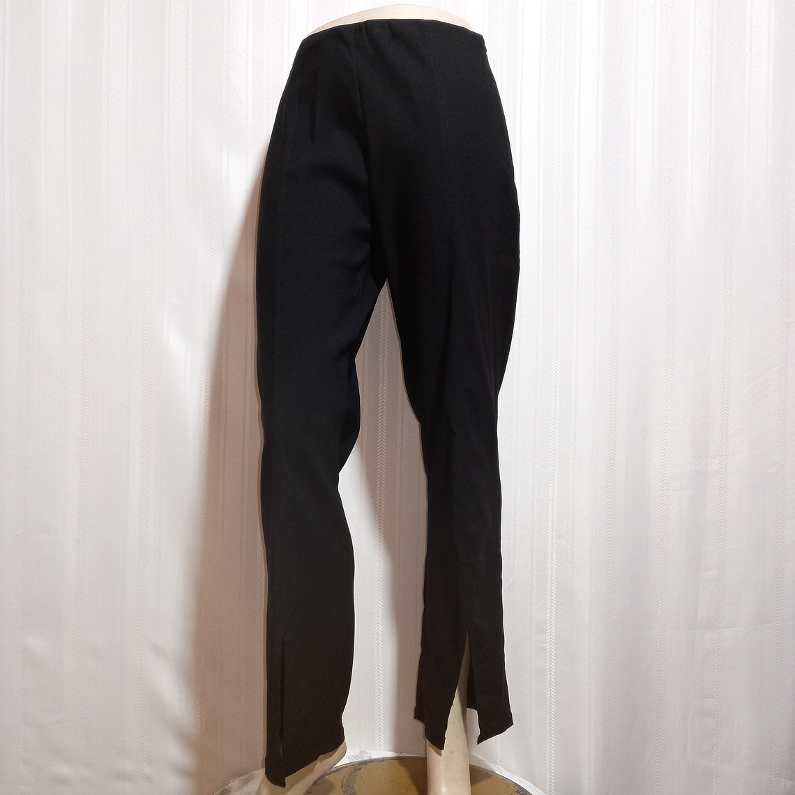 PANTALÓN NEGRO NO BOUNDARIES TALLA XL (15-17) 2