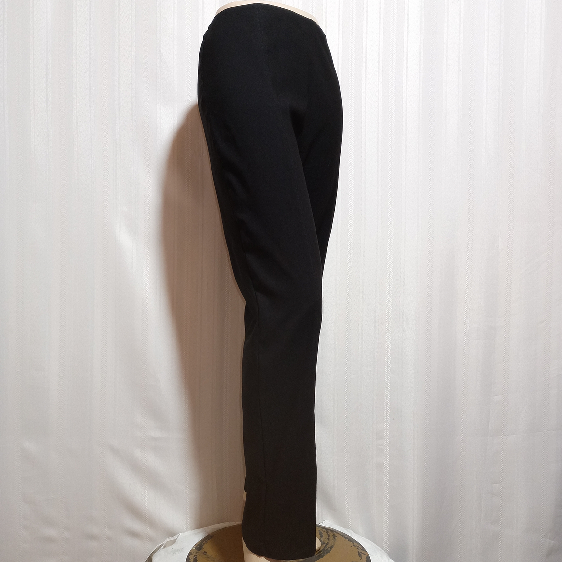 PANTALÓN NEGRO NO BOUNDARIES TALLA XL (15-17) 3