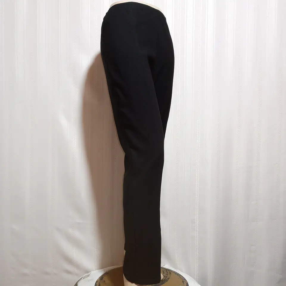PANTALÓN NEGRO NO BOUNDARIES TALLA XL (15-17) 3