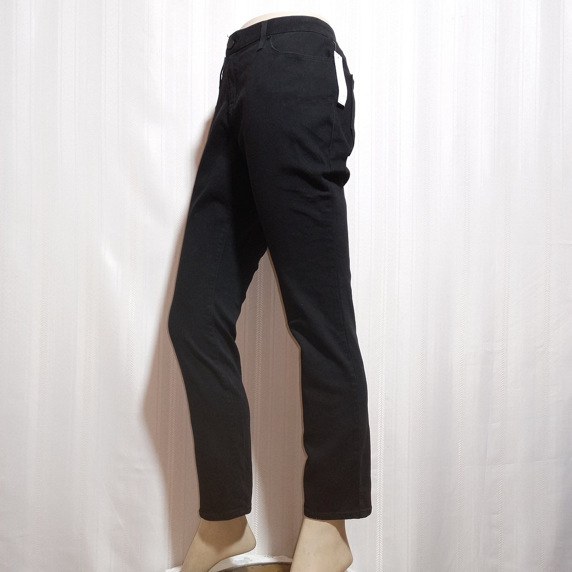 PANTALÓN JEANS NEGRO NO BOUNDARIES TALLA 17 1