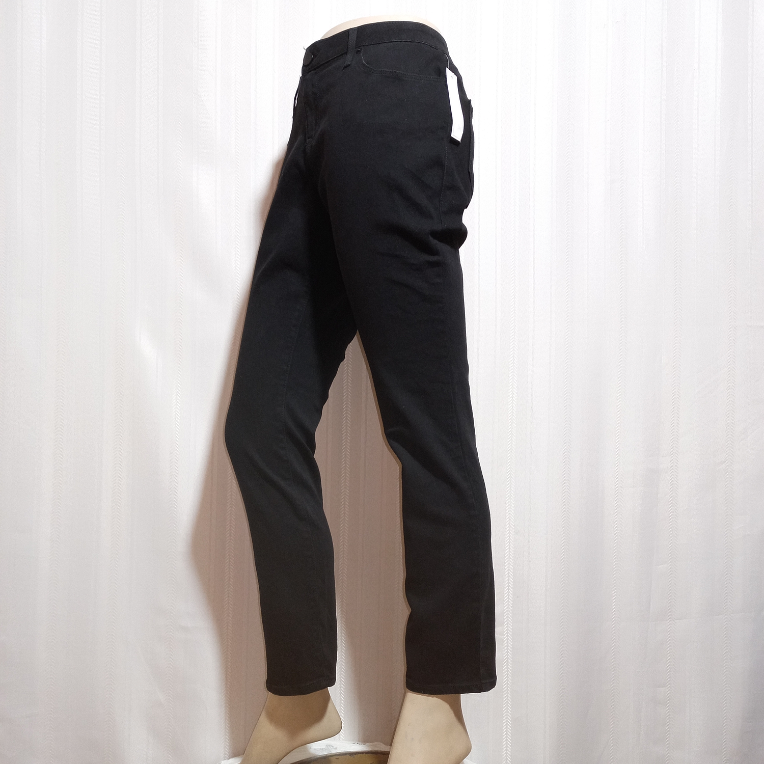 PANTALÓN JEANS NEGRO NO BOUNDARIES TALLA 17 1