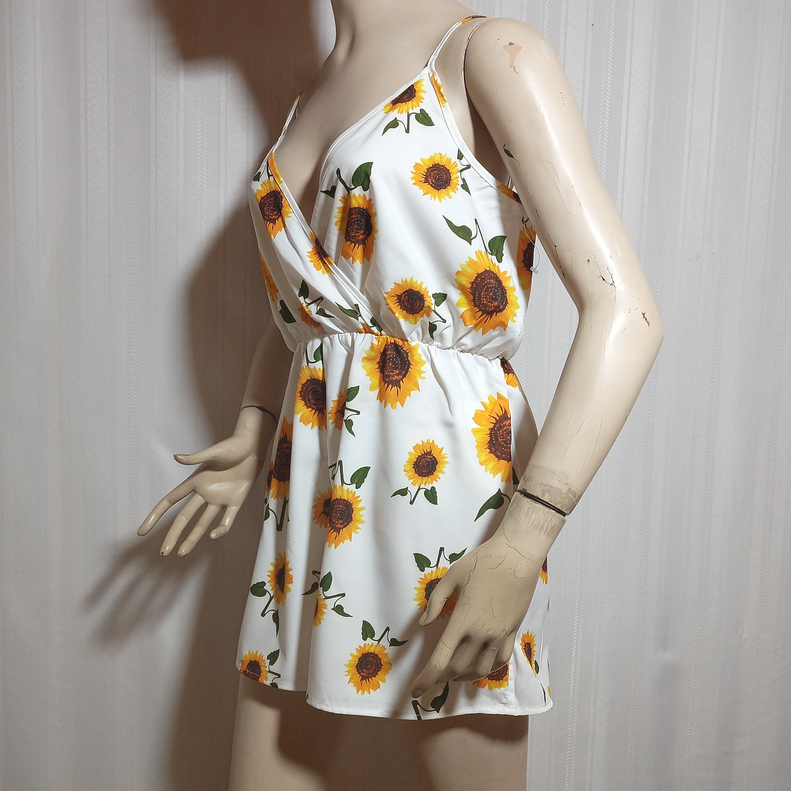 ENTERITO FLORAL SHEIN TALLA XL 3