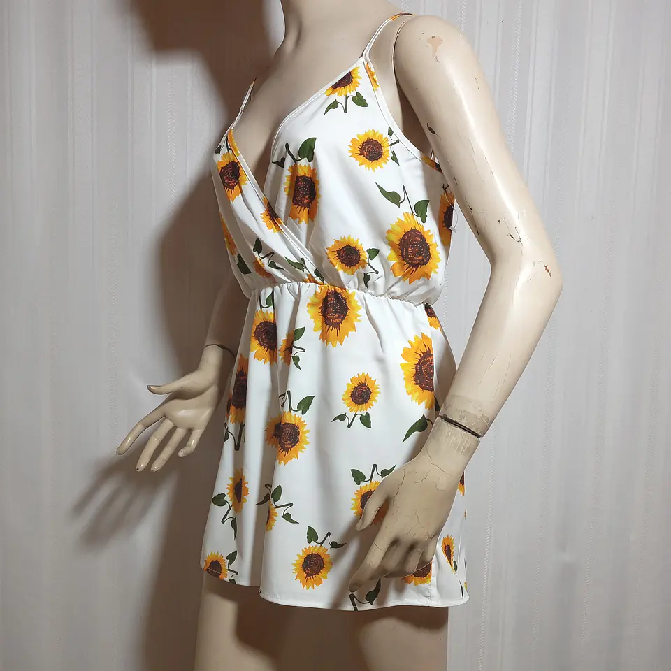 ENTERITO FLORAL SHEIN TALLA XL 3