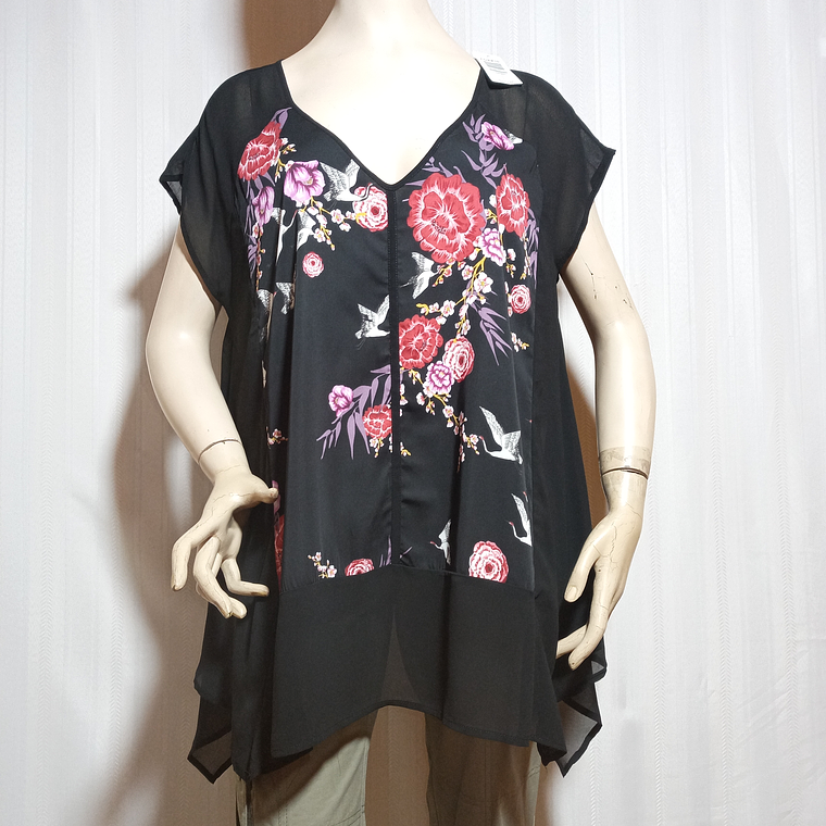 BLUSA ESTAMPADA TORRID TALLA 1X 2