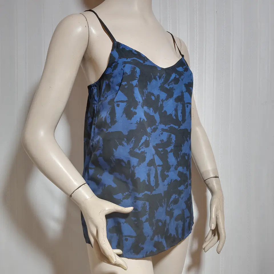 POLERA PABILO AZUL ONLY TALLA 36 1