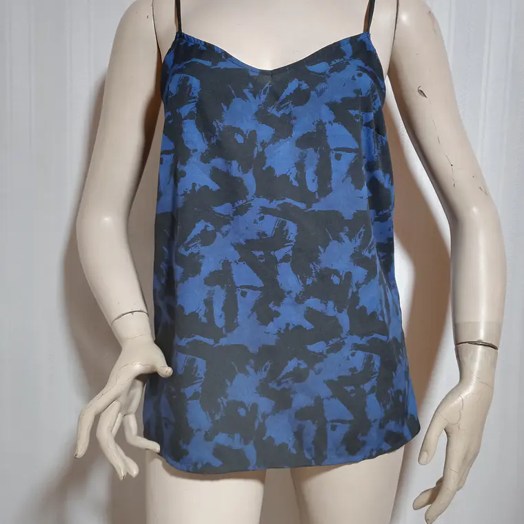 POLERA PABILO AZUL ONLY TALLA 36 2