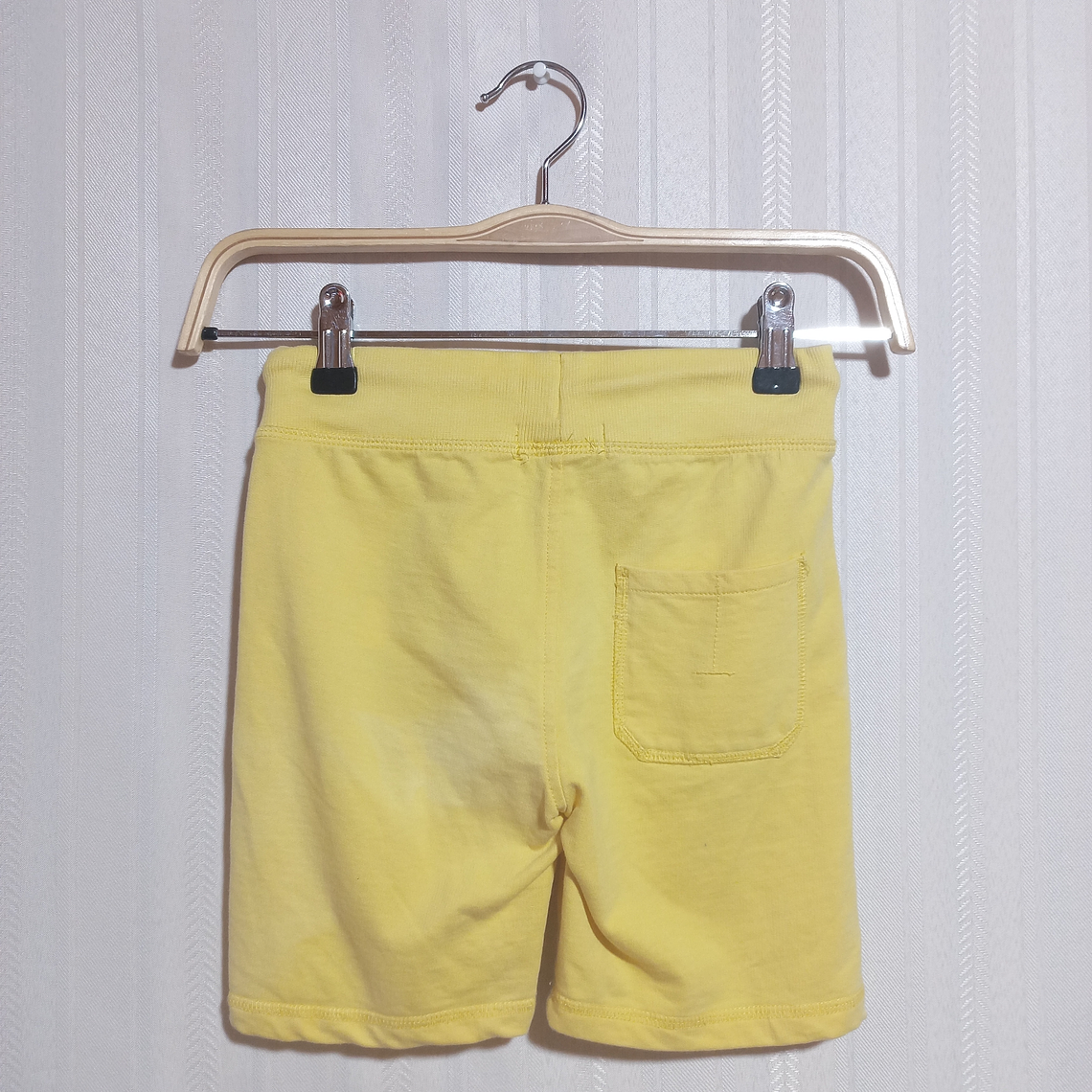 SHORT AMARILLO PIAZZA ITALIA TALLA 4-5 2