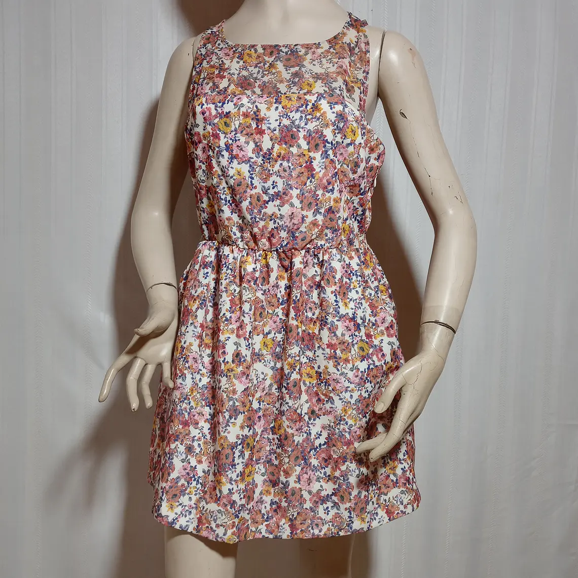 Vestido Mujer Estampado Floral Blanco Multicolor Sin Mangas Talla M Segunda Mano 2