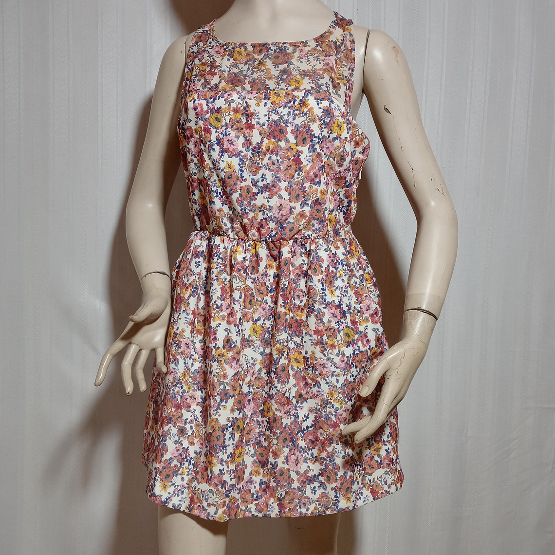 VESTIDO FLOREADO  TALLA L 2