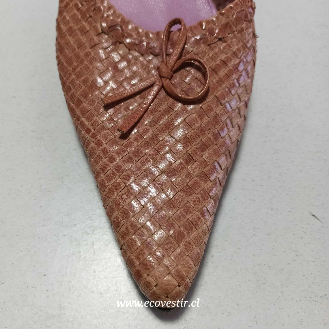 CALZADO ROSADO MINUCCI TALLA N°39 4