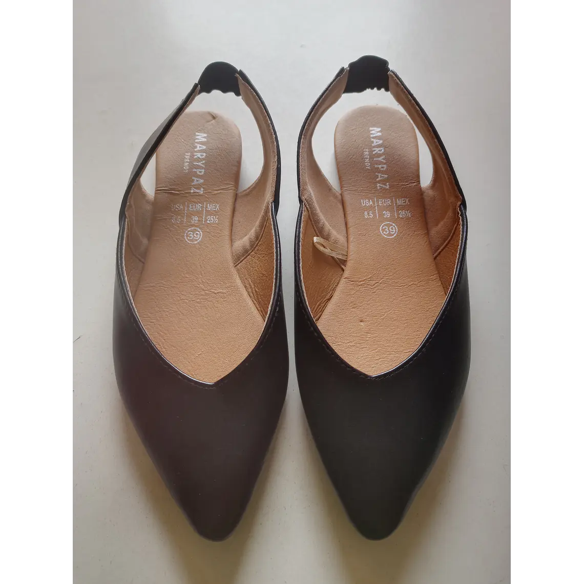 ZAPATO MUJER PLANO NEGRO MARYPAZ N° 39 2