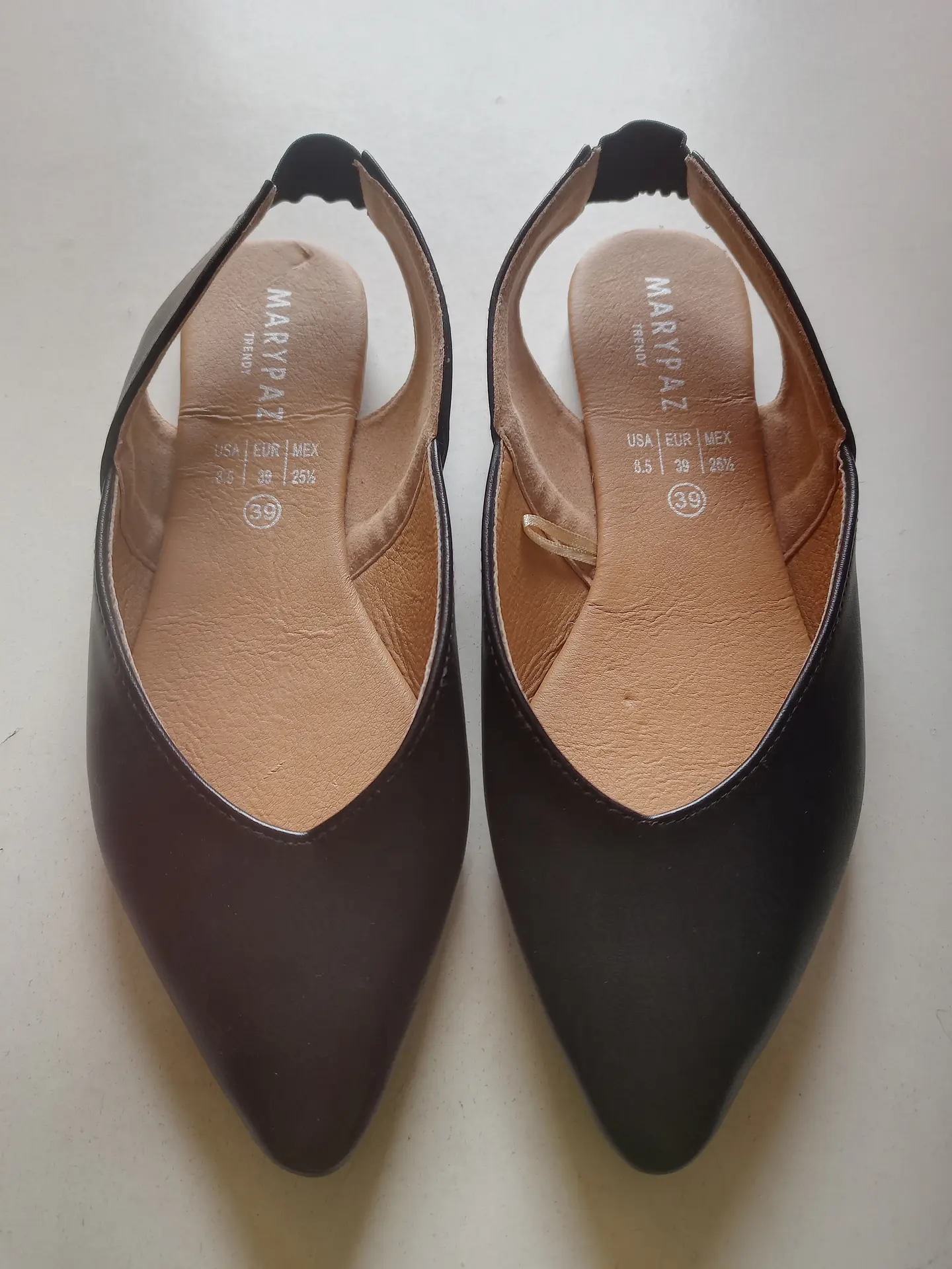 ZAPATO MUJER PLANO NEGRO MARYPAZ N° 39 2