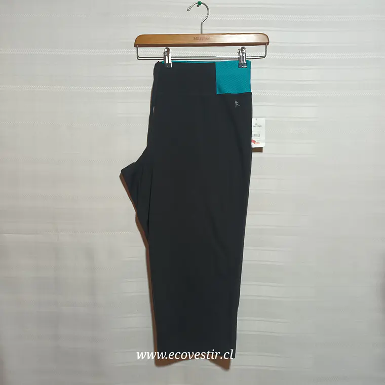 CALZA DEPORTIVA MUJER NEGRO DANSKIN TALLA 2X (18W-20W) 2
