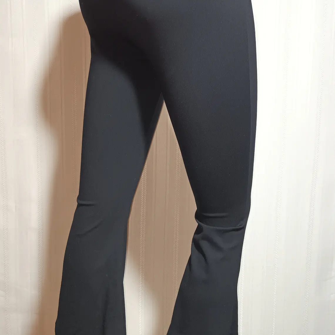 PANTALÓN CALZA NEGRO SINCERELY JULES TALLA XS 1
