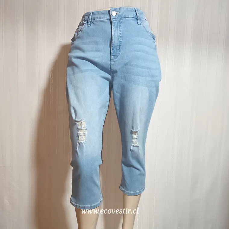 PANTALÓN MUJER DENIM CAPRI ROYALTY ME TALLA 14W  2