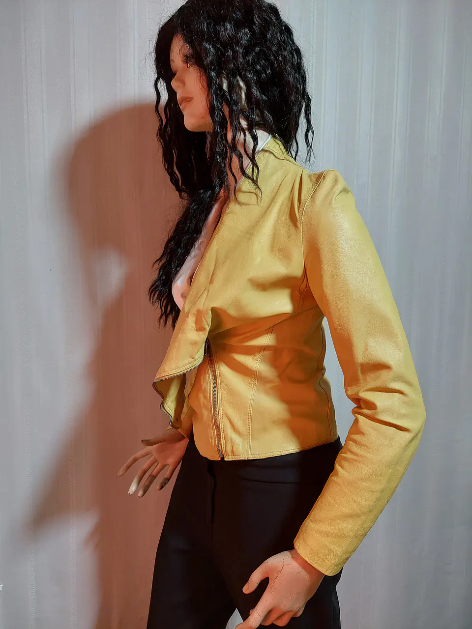 Chaqueta de Cuero Genuino con Cierre Cruzado – Barone (Talla S) 2