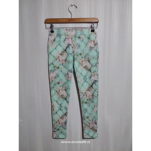 Calza Niña Floral Verde Agua Texturizada FUN & FUN Talla 8A