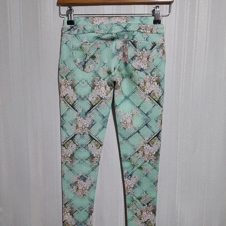 Calza Niña Floral Verde Agua Texturizada FUN & FUN Talla 8A 2