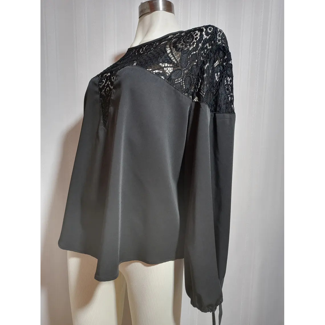  Blusa Mujer ML Shein Negro Talla 1 xl  3
