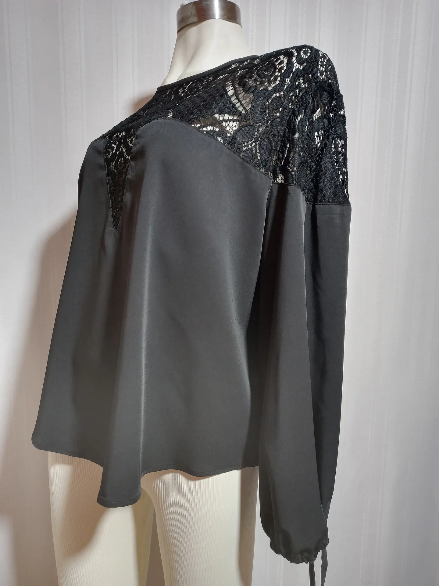  Blusa Mujer ML Shein Negro Talla 1 xl  3