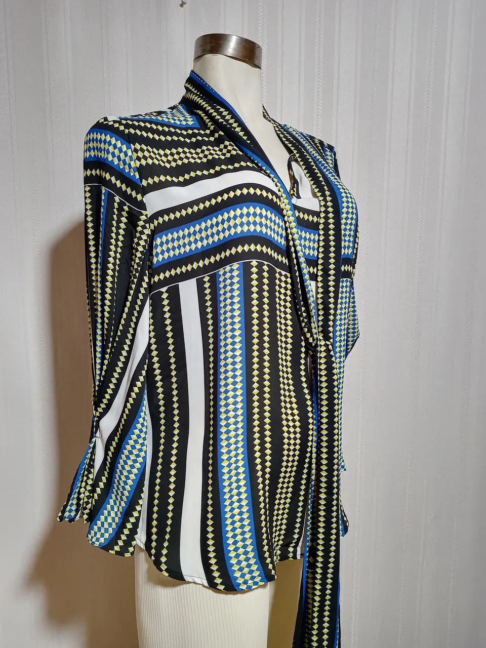 Blusa Mujer ML Multicolor New York  & Company Talla L 1