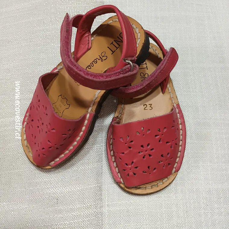 Sandalia Niña Cuero UNIT shoes Rosa Fucsia Talla 23 2