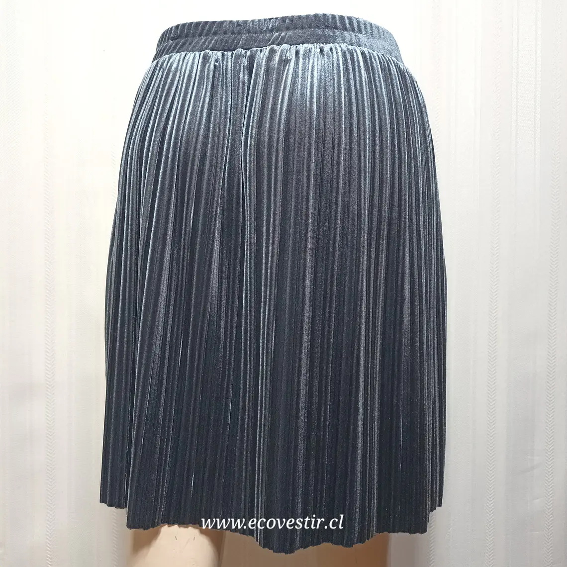 Falda Plisada de Terciopelo Gris ICHI - Talla M 3