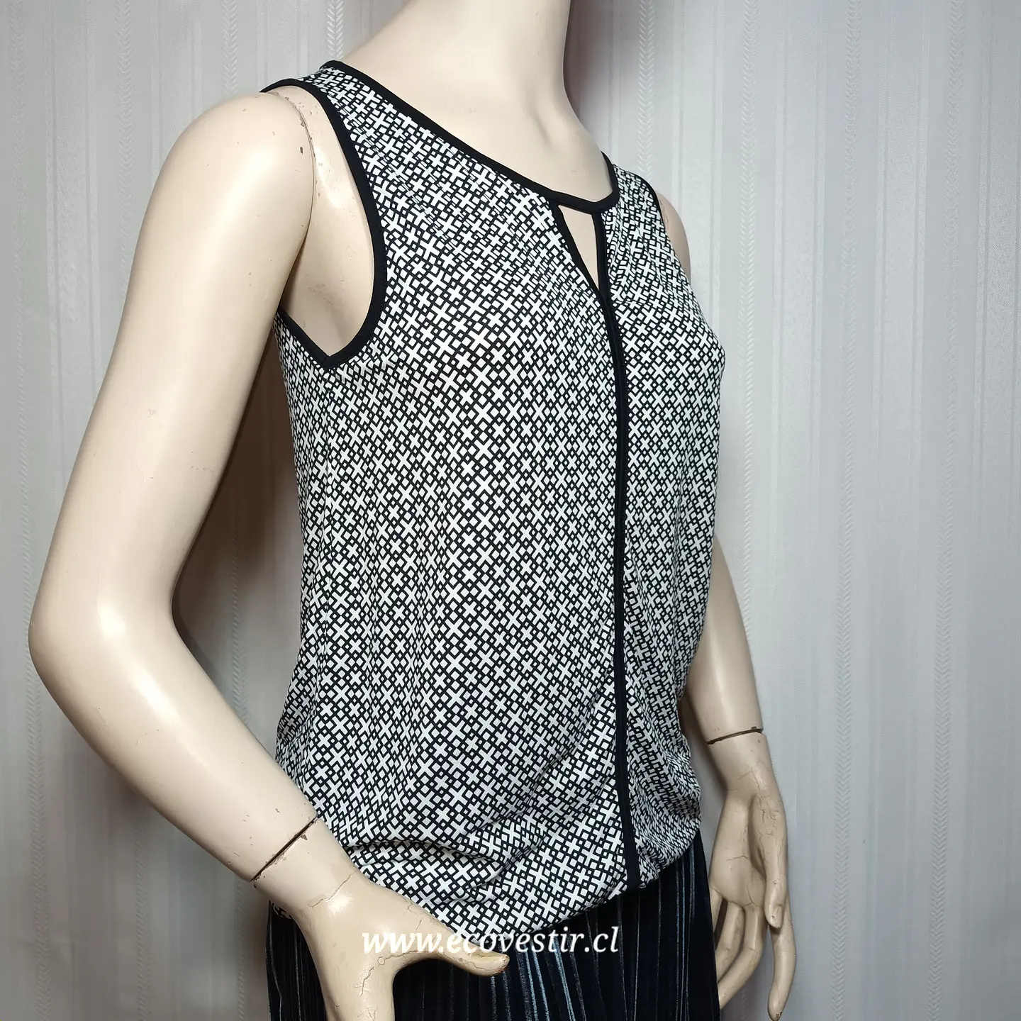  Blusa Olse Gris Estampada Sin Mangas | Talla 40 Poliamida 2