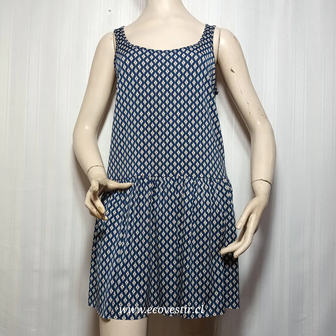 Vestido Corto Sin Mangas Estampado Pull & Bear - Talla L 1