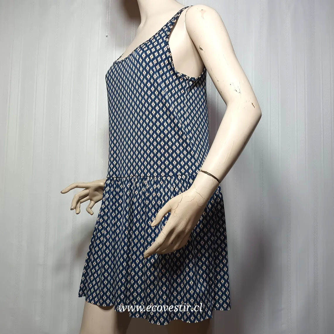 Vestido Corto Sin Mangas Estampado Pull & Bear - Talla L 3