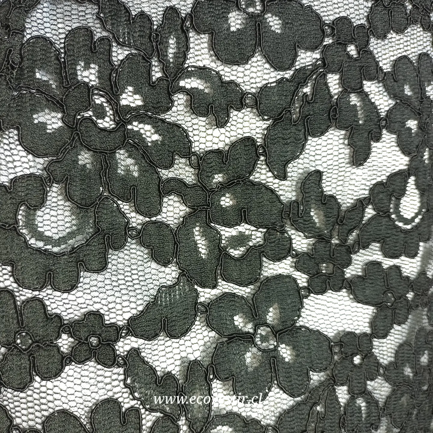 Falda Tubo de Encaje Negro con Forro Contraste 5