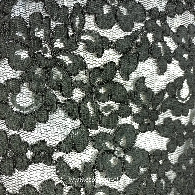 Falda Tubo de Encaje Negra con Forro Contraste 5