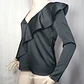 Blusa Asimétrica Satinada Negra NLY Trend Talla 36 - Miniatura 3
