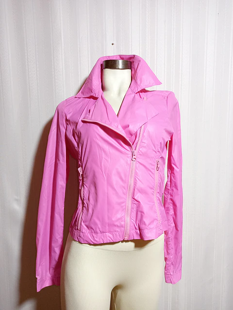 Cortaviento Fiorucci Rosado Mujer Cierre Cruzado Talla 40 