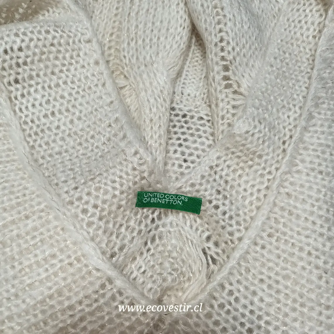 Sweater Punto Calado con Escote en V y Trenzas – Crudo Benetton 5
